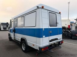 MERCEDES-BENZ 814 D Vario 10 Sitzer Mannschaftswagen Polizei