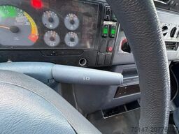 MERCEDES-BENZ 814 D Vario 10 Sitzer Mannschaftswagen Polizei