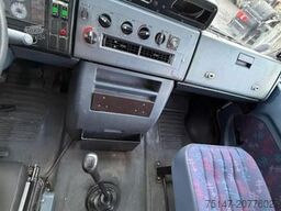 MERCEDES-BENZ 814 D Vario 10 Sitzer Mannschaftswagen Polizei