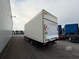 FUSO Canter 7C18 3-Sitzer Klima Ladebordwand