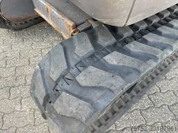 Mecalac 6 MCR Snelwissel, 3 bakken, 3 voudige zijgiek