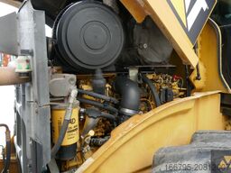 Caterpillar CP76