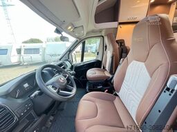 BÜRSTNER Lyseo TD 727 G