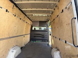 VW Crafter hoch u lang ca 340 Tkm bedingt Fahrberei