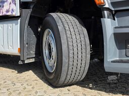 MERCEDES-BENZ Antos 2540 / Lift/ Lenkachse / STAPLERHALTERUNG