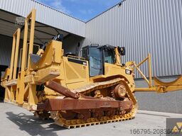 Caterpillar D8T Pipe carrier
