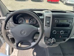 MERCEDES-BENZ Sprinter 315 cdi 8 Sitze AHK Klima STHZ