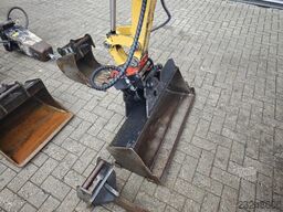 Caterpillar 301.7D 6 Attechments!
