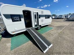 Hobby Maxia 585 UL zum Mieten mit Rolli Umbau