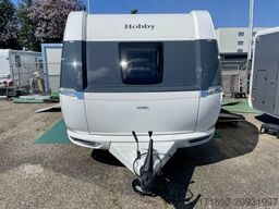 Hobby Maxia 585 UL zum Mieten mit Rolli Umbau