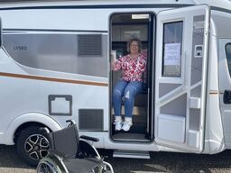 Bürstner Lyseo TD 736 Rolli zum Mieten - barrierefrei