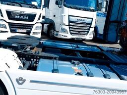 SCANIA R 520 * V8 *Retarder*Standklima*Navi*