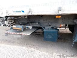 SCHMITZ CARGOBULL *Pritsche Plane*Coilmulde*