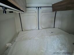 BÜRSTNER Papillon PC 6.0 Schlafdach / 4-Personen Zulassun