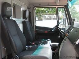 MERCEDES-BENZ 616 D Vario Großraum-RTW Luftfederung *21000 KM*