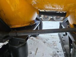 D-TEC Vlastuin/ Kesteren Gülleauflieger mit ADR