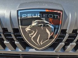 PEUGEOT Boxer  Hochraum 9 Sitzer L3H2 verglast BlueHDi