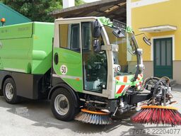 Bucher Citycat 2020 / Euro6 /L + R Kehrmaschine