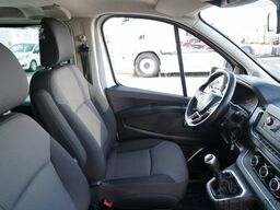 RENAULT TRAFIC III / BUS / 9 MIEJSC / 90 TYS KM / PIERWS