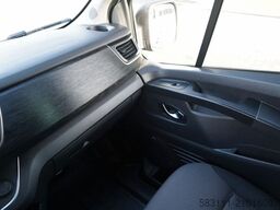 RENAULT TRAFIC III / BUS / 9 MIEJSC / 90 TYS KM / PIERWS