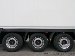 KRONE KKRONE / CH?ODNIA / CARRIER VECTOR 1950 MT / BI