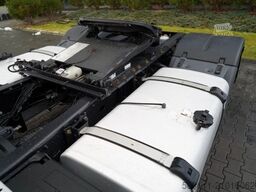 MAN TGX 18.470 / LOW DECK / MEGA / REGULOWANE SIOD?O