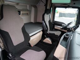 MAN TGX 18.470 / LOW DECK / MEGA / REGULOWANE SIOD?O