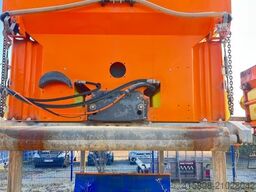Streuer 4m3+1700 Liter Pietsch IMSSN Bj.2015