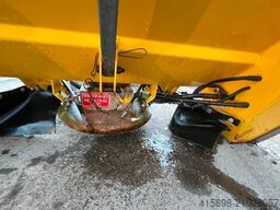 SCHMIDT Selbstladestreuer 2,6 m3 Winterdienst Streuer
