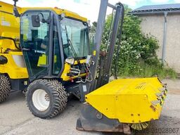 MULTICAR Multihog MH90 4x4 /Winterdienst