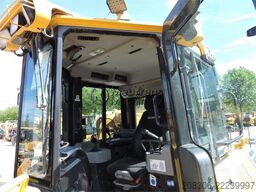 KOMATSU D61PXI