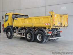 RENAULT Kerax320.26