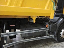 RENAULT Kerax320.26