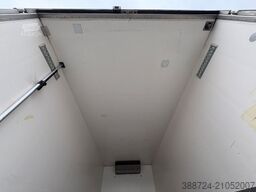 MERCEDES-BENZ Antos 1827*Thermoking*Chereau*LBW**Kamera*