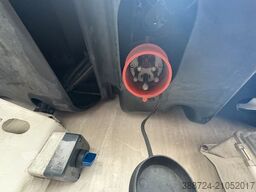 SCHMITZ CARGOBULL SCBS3B04*Carrier*Lift*Doppelstock*Pharma*Blumebr