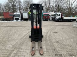 BT Fahrerstand Hochhubwagen Elektro SPE160 Triplex