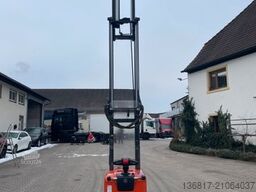 BT Fahrerstand Hochhubwagen Elektro SPE160 Triplex