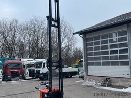 BT Fahrerstand Hochhubwagen Elektro SPE160 Triplex