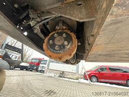 BT Fahrerstand Hochhubwagen Elektro SPE160 Triplex