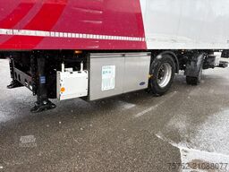 Krone 2-AS 11.7M City Stuuras Carrier Vector 1850 2.5...