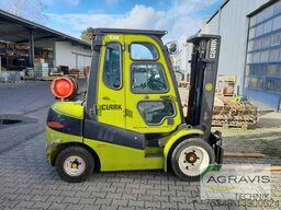 Clark C30L