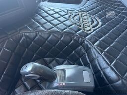 Volvo FM 330 / EEV / I-Shift / TUV: 10-2026 / NL Truck