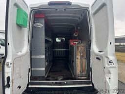 IVECO Daily Kastenwagen 35C18A8 V/P