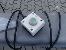 MÜLLER-MITTELTAL 20 to. Tandem Haken-Containeranh. mit Container