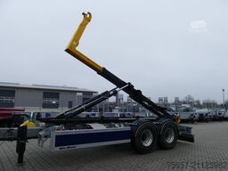 MÜLLER-MITTELTAL 20 to. Tandem Haken-Containeranh. mit Container