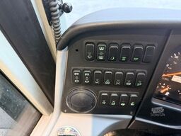 VAN HOOL TX17 Acron | Panorama-Glasdach