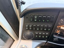 VAN HOOL TX17 Acron | Panorama-Glasdach