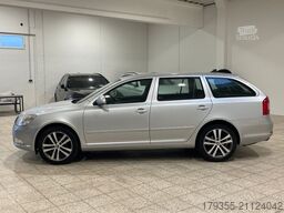 SKODA Octavia Combi 2.0 TDi Klima*SHZ*PDC*Standheizung