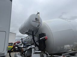 Mercedes-Benz AROCS 3340 8x4 EURO6 BETONOMIESZARKA PUTZMEISTER