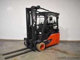 Hulleman Trucks & Machinery BV Hulleman Trucks & Machinery BV Hulleman Trucks & Machinery BV